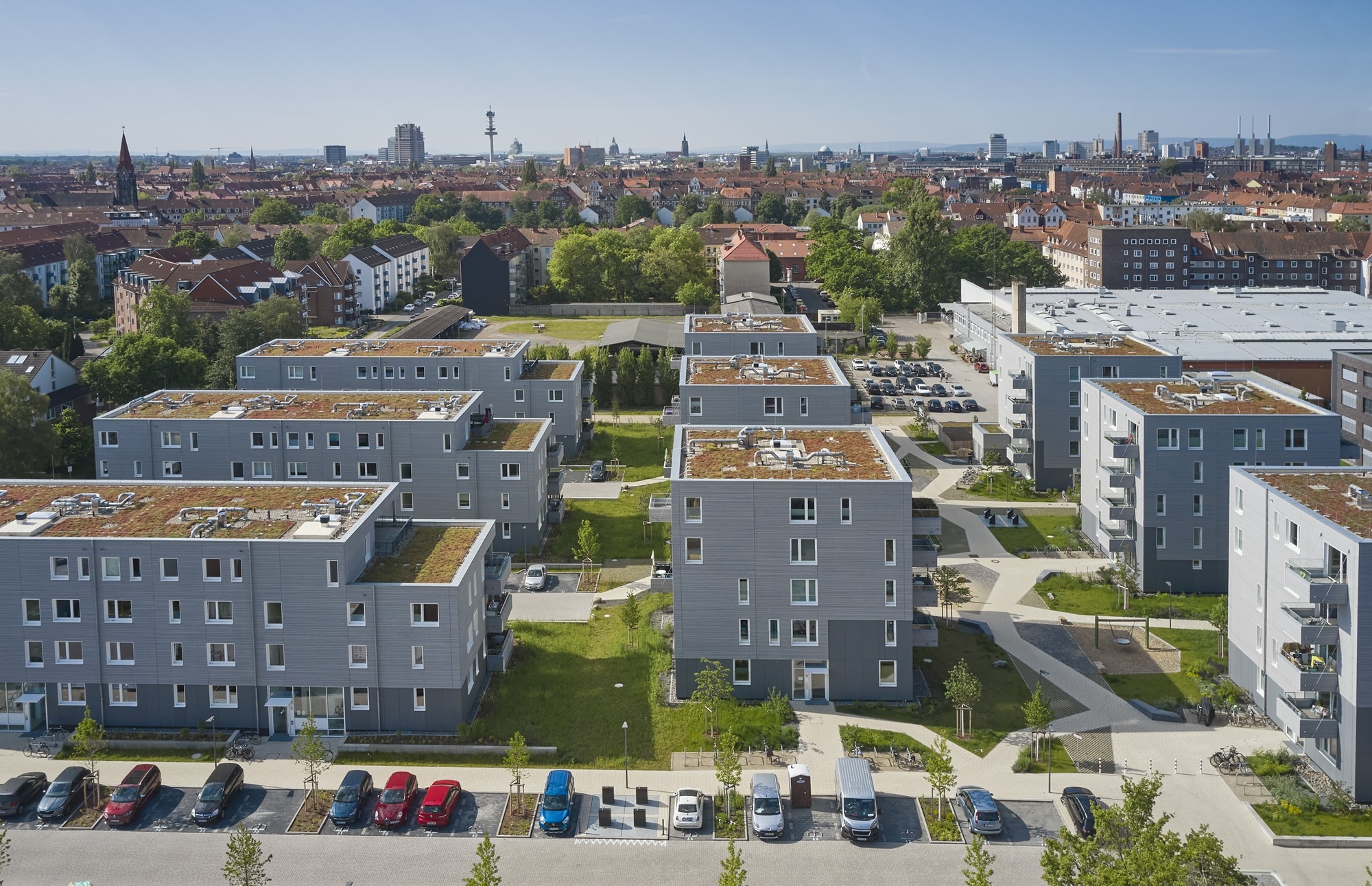 IM GESPRÄCH MIT EKKEHARD VOGT: Siedlung aus Holz