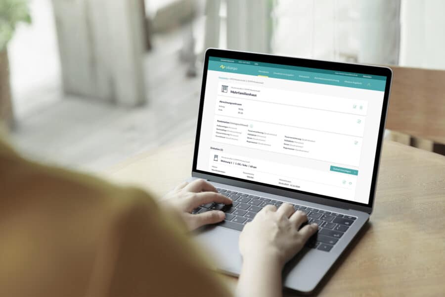 Desktop- oder cloudbasierte Immobilien-Software unterstützt Prozesse rund um die Verwaltung, Vermietung und Abrechnung von Objekten, ebenso wie das Management von Betriebskosten, Dokumenten, Reparaturen oder der Kommunikation.