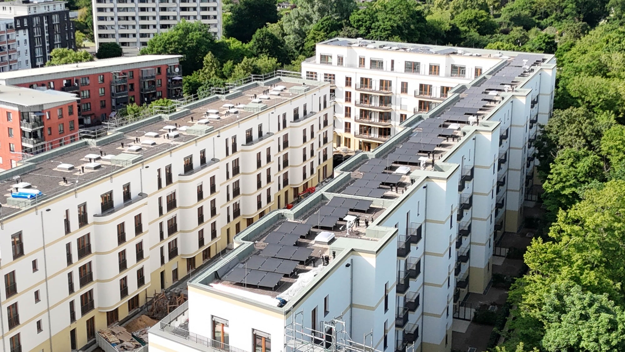 Mieterstrom, gemeinschaftliche Gebäudeversorgung und Energy Sharing – Solare Vor-Ort-Versorgung